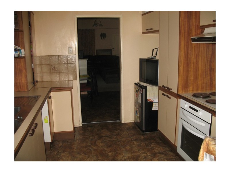 1328 Anzac Avenue, Kallangur QLD 4503