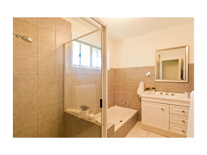 12 Bodiam Court, Strathpine QLD 4500