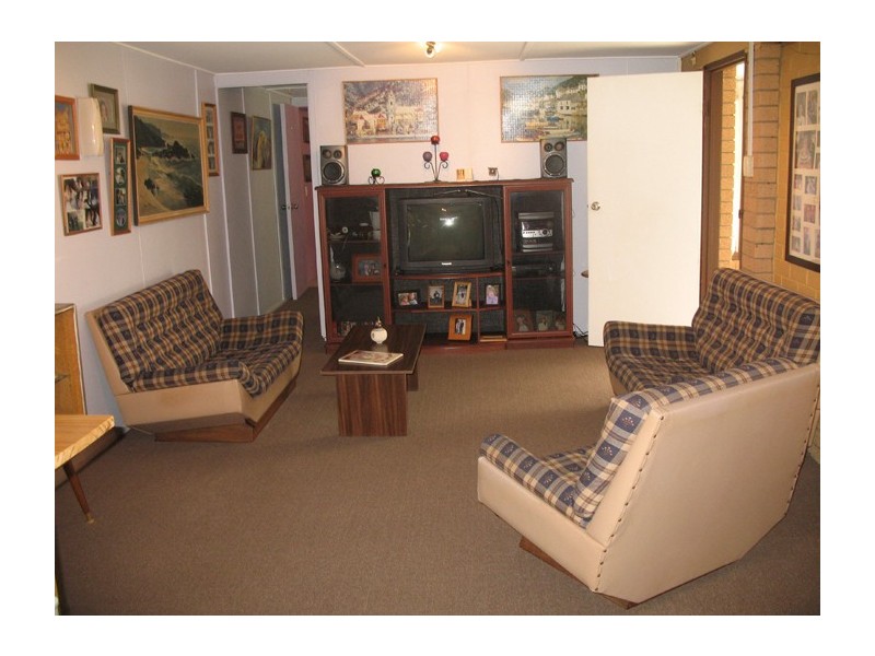 33 Cahill Street, Strathpine QLD 4500