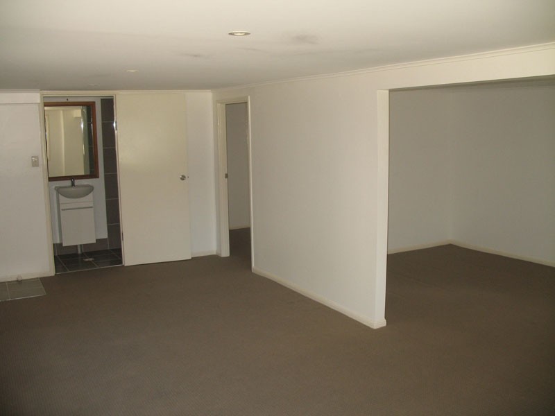 9 Clifford Street, Bray Park QLD 4500