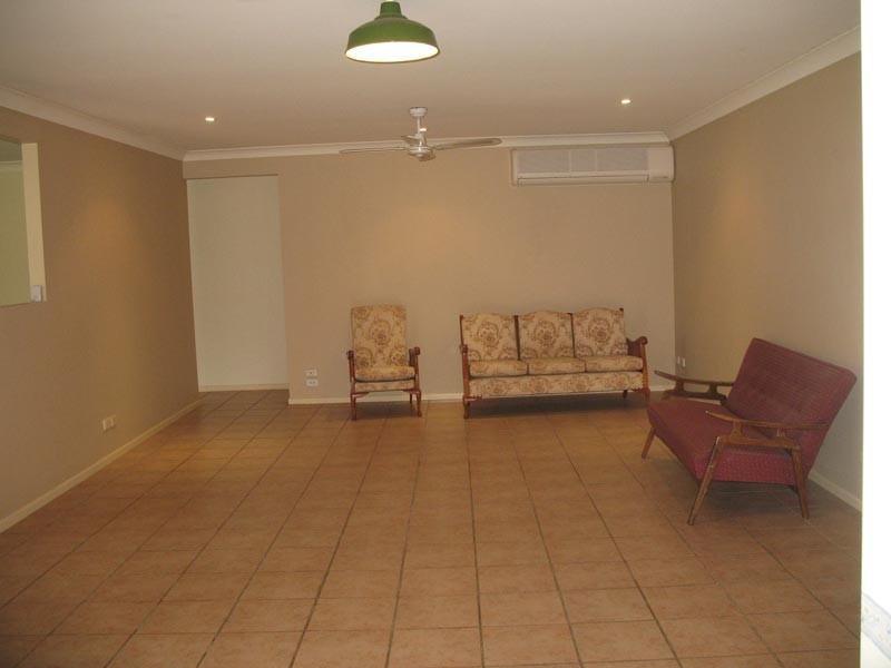 30 Clarendon Street, Strathpine QLD 4500