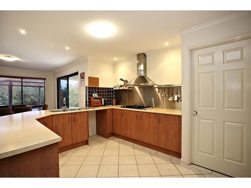 40 Hunter Circuit, Petrie QLD 4502