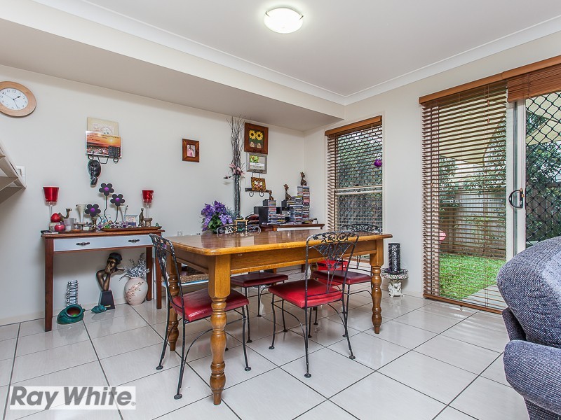 2/3 Patterson Street, Petrie QLD 4502