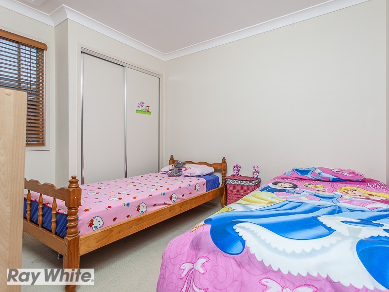 2/3 Patterson Street, Petrie QLD 4502