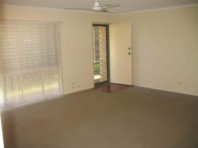 2 Shakespeare Parade, Strathpine QLD 4500
