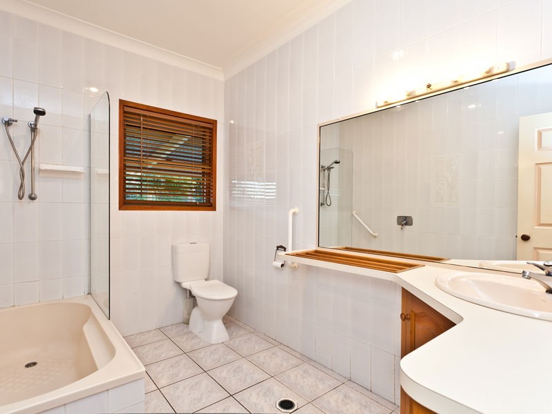 20-26 Linden Court, Morayfield QLD 4506