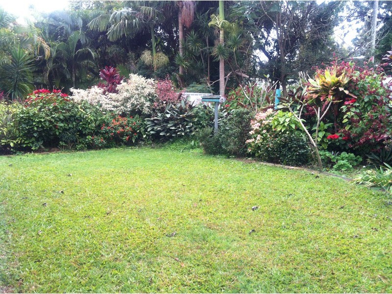 14 Valiant Cres, Strathpine QLD 4500