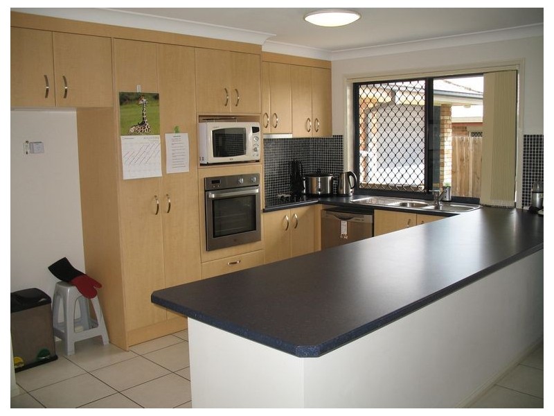 6 Lacewood Circuit, Warner QLD 4500