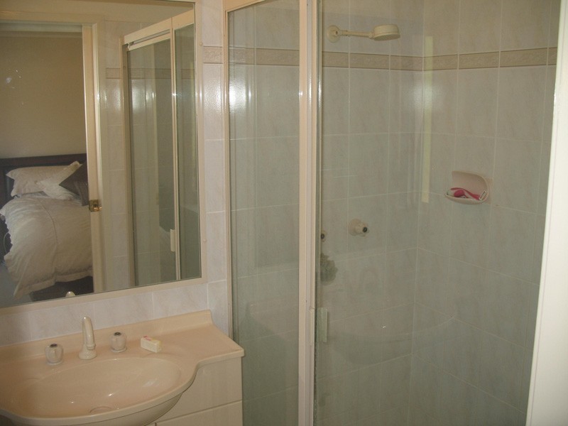 11 Blue Mountain Crescent, Warner QLD 4500