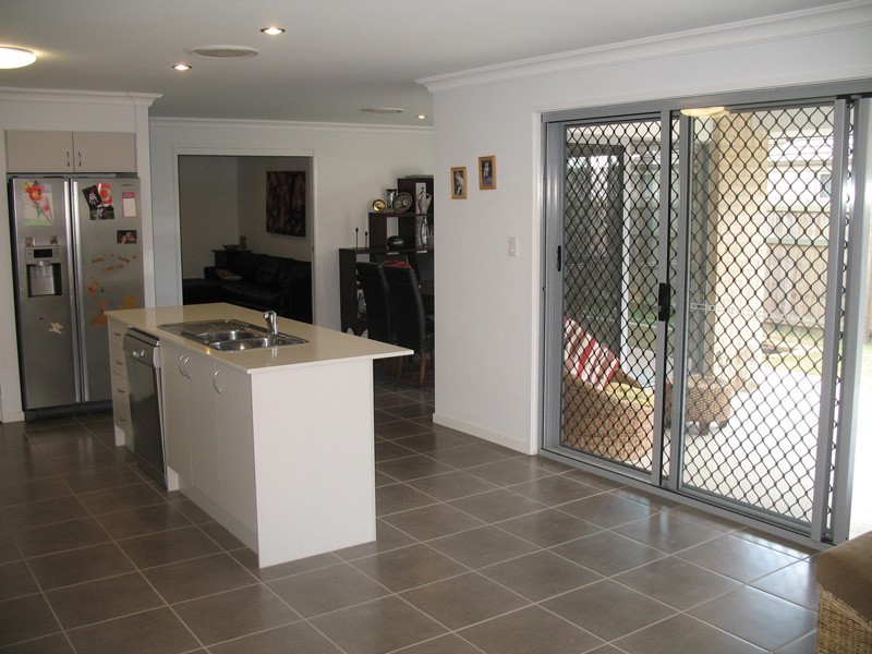 16 Schukow Court, Warner QLD 4500