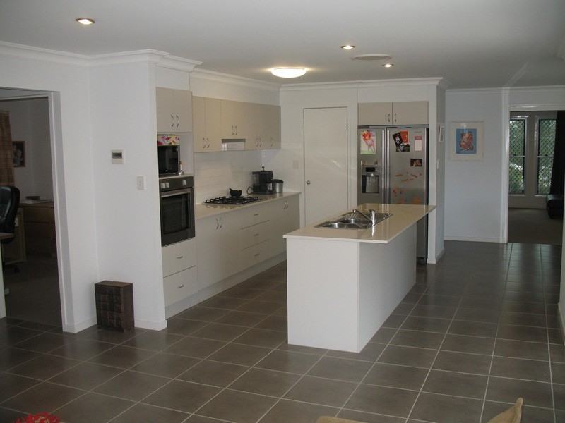 16 Schukow Court, Warner QLD 4500