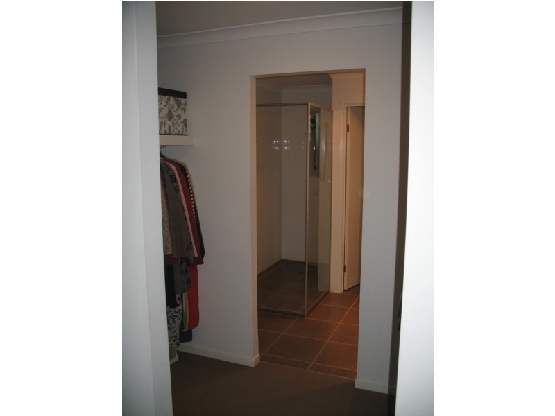 16 Schukow Court, Warner QLD 4500