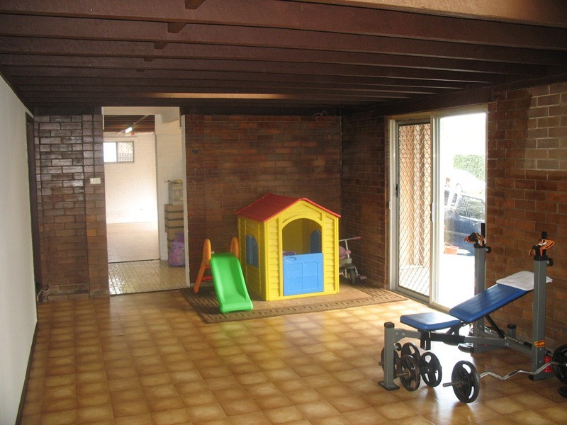 1 Buckingham Street East, Strathpine QLD 4500