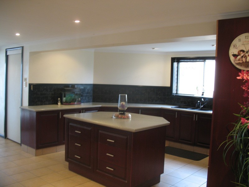 40 Peter Street, Strathpine QLD 4500