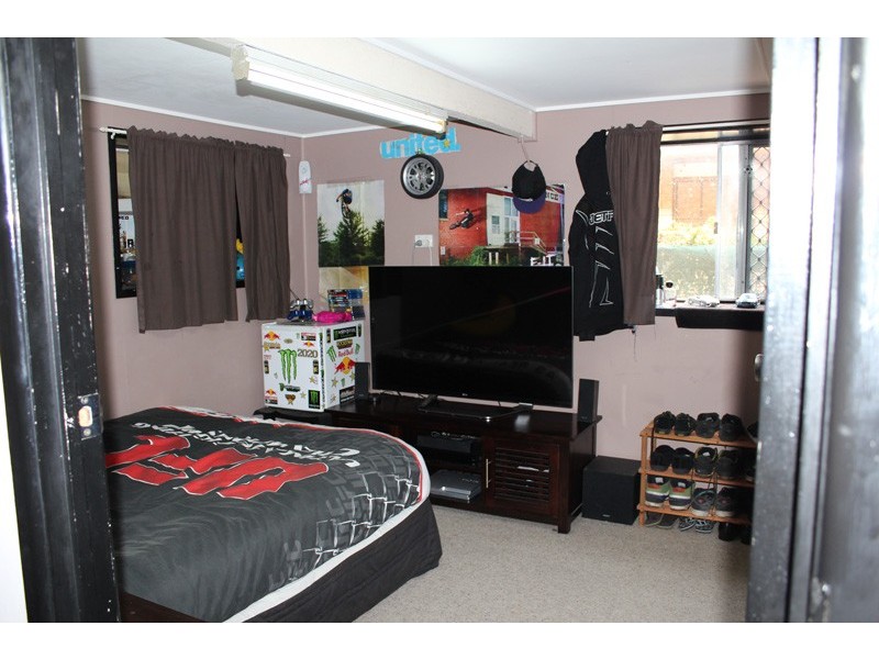 37 Bateman Street, Strathpine QLD 4500