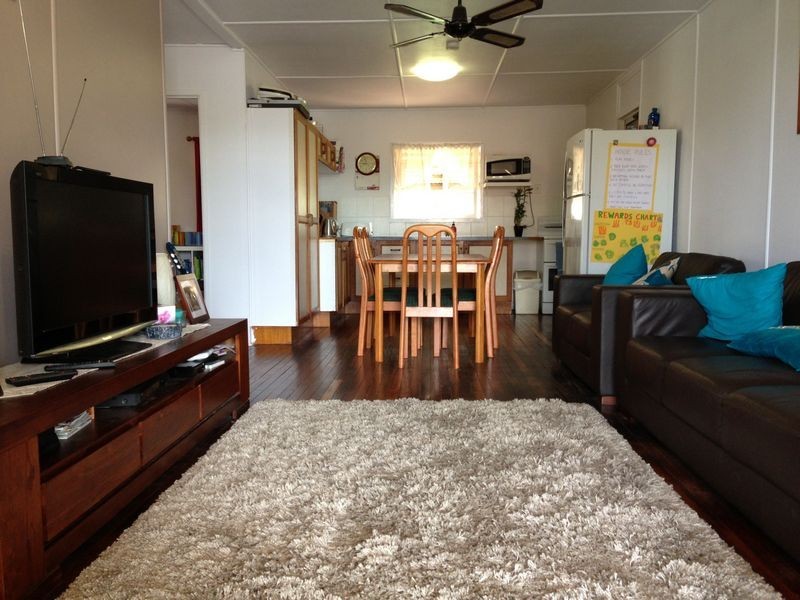 11 Peter Street, Strathpine QLD 4500