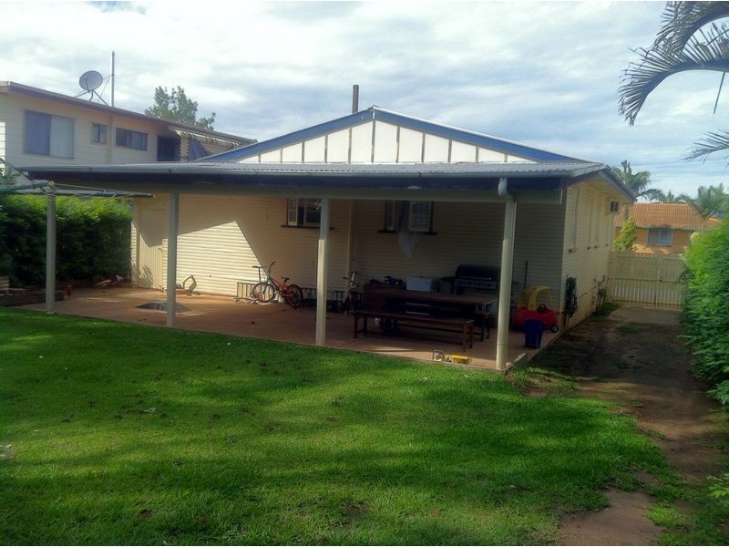 11 Peter Street, Strathpine QLD 4500