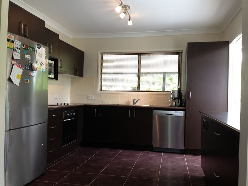 7 Dobson Drive, Strathpine QLD 4500