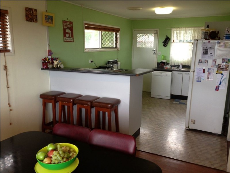 92 Stanley Street, Strathpine QLD 4500
