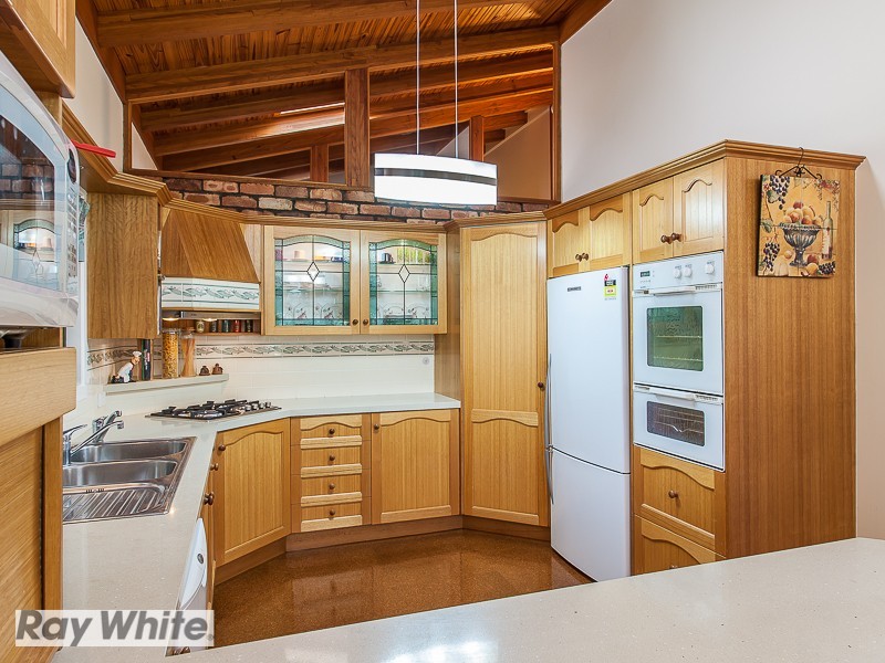 121 Bray Road, Lawnton QLD 4501