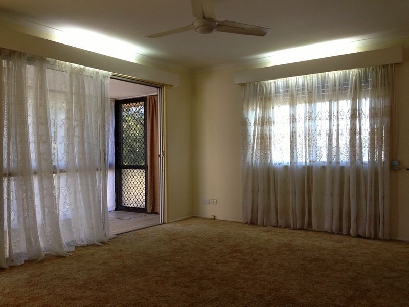 42 Samsonvale Road, Strathpine QLD 4500