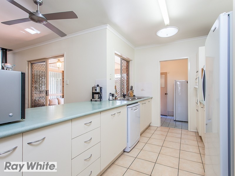 37 Lockyer Drive, Bray Park QLD 4500