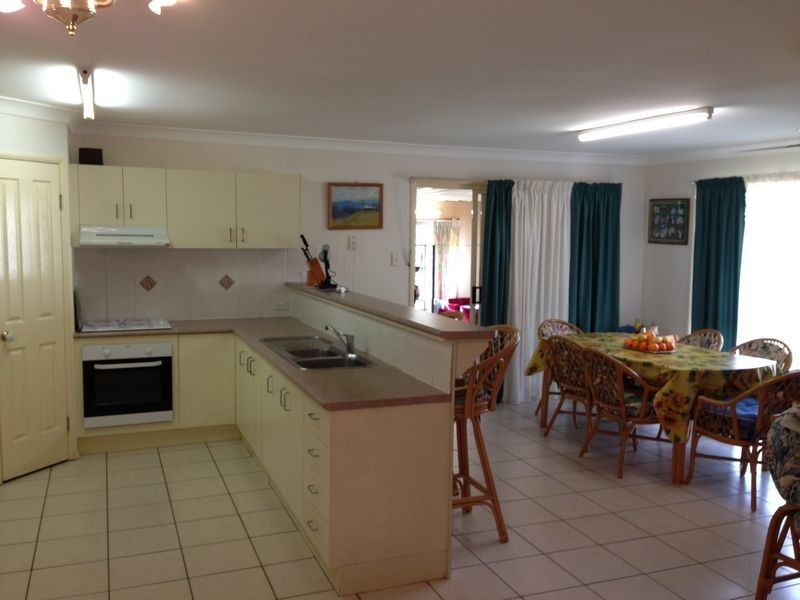 5 Jeff Jones Court, Bray Park QLD 4500