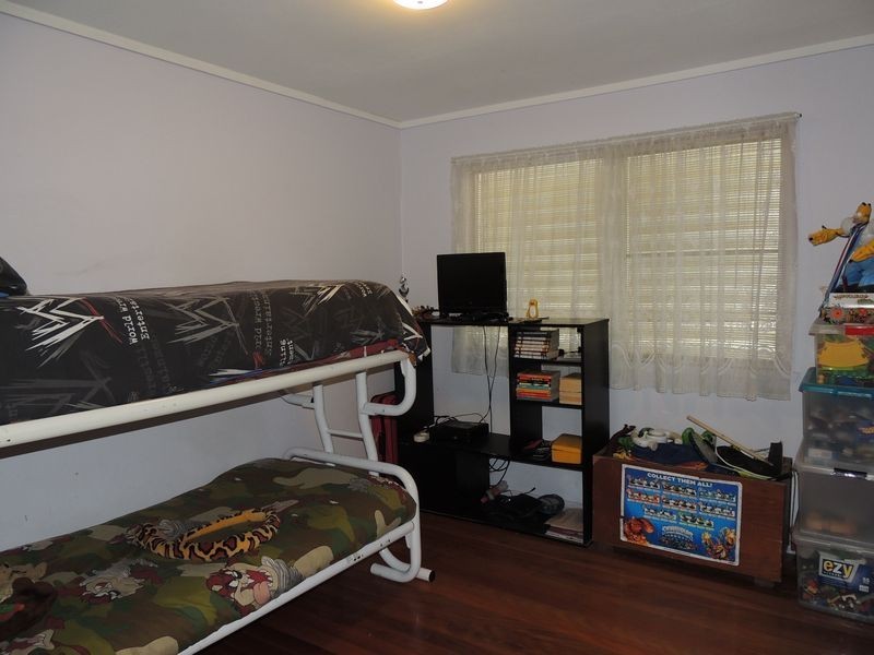 143 Spitfire Avenue, Strathpine QLD 4500