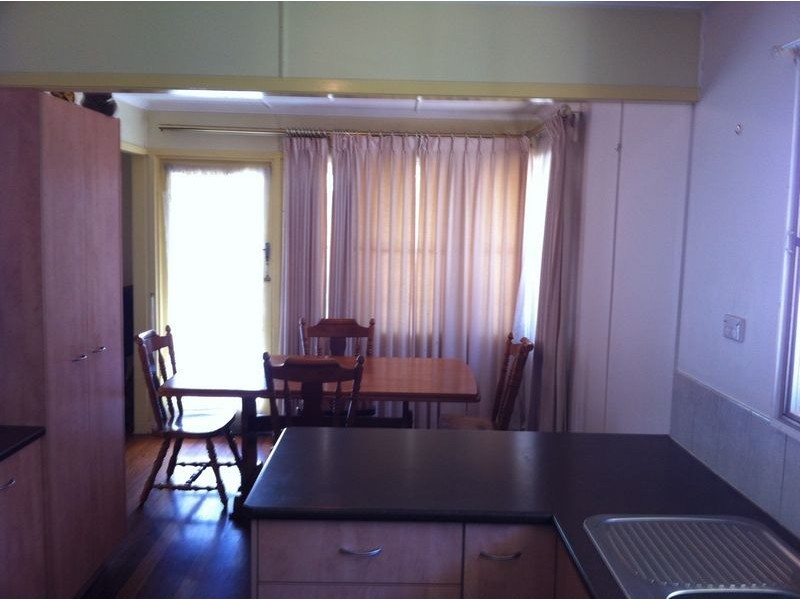 11 Cotton Street, Lawnton QLD 4501