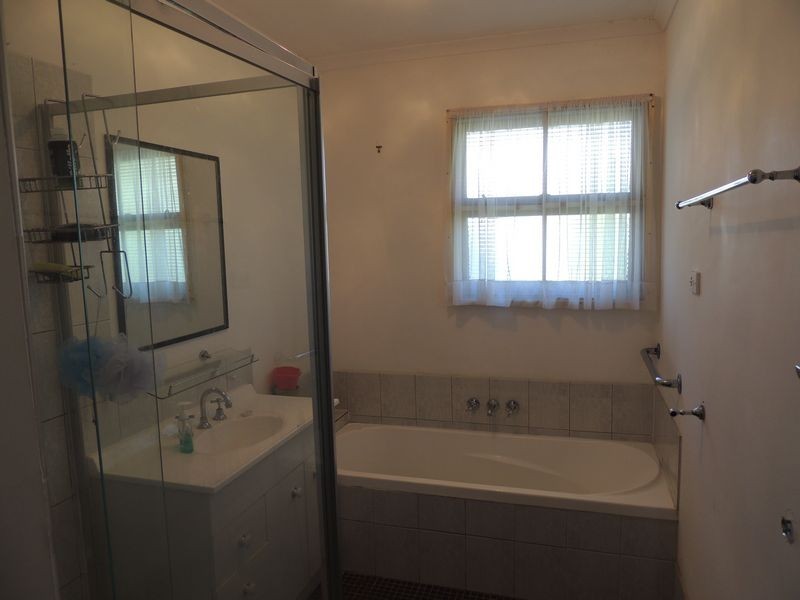 11 Cotton Street, Lawnton QLD 4501