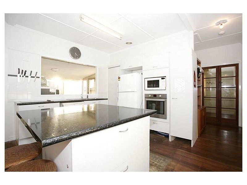 13 Spencer Street, Lawnton QLD 4501