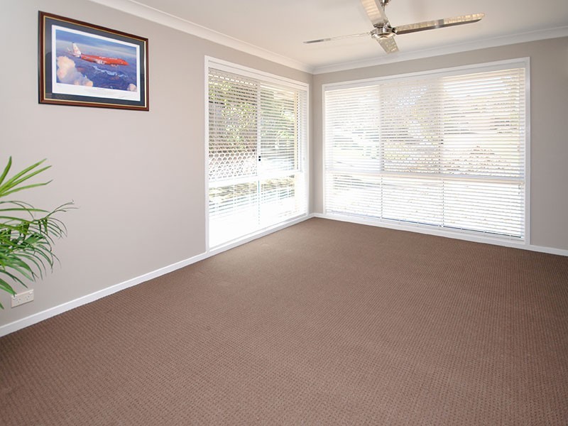 3 Ritchie Court, Petrie QLD 4502