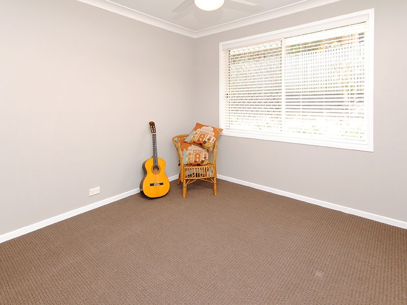3 Ritchie Court, Petrie QLD 4502