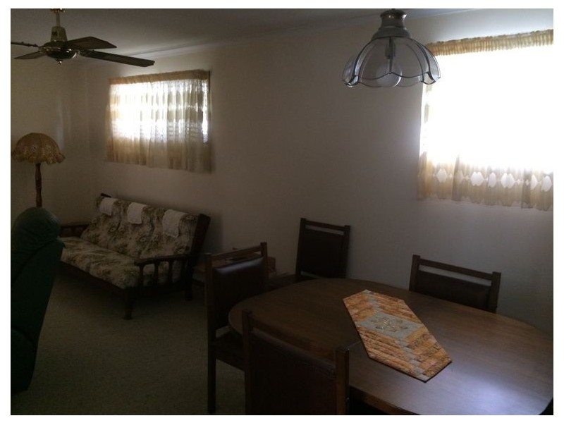 27 Vienna Way, Strathpine QLD 4500