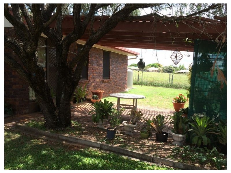 27 Vienna Way, Strathpine QLD 4500