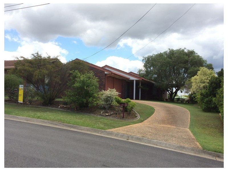 27 Vienna Way, Strathpine QLD 4500