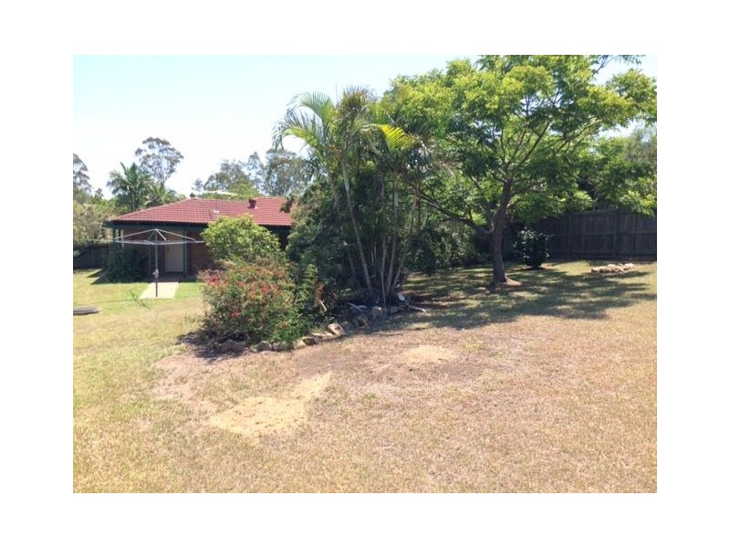 10 Camion Court, Petrie QLD 4502