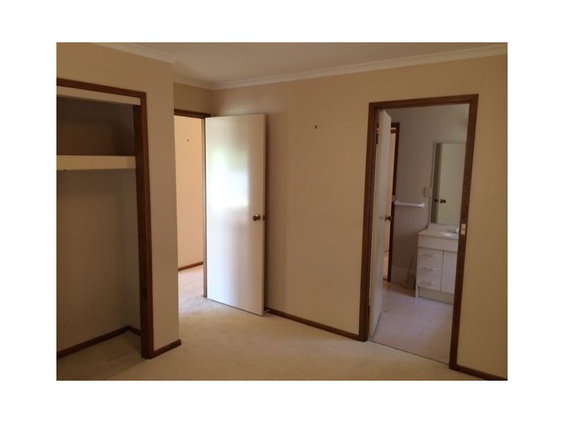 10 Camion Court, Petrie QLD 4502