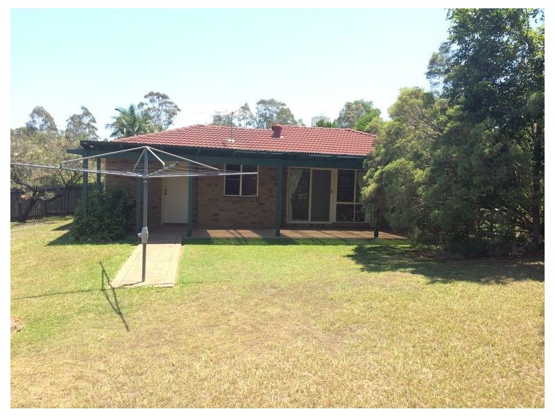 10 Camion Court, Petrie QLD 4502