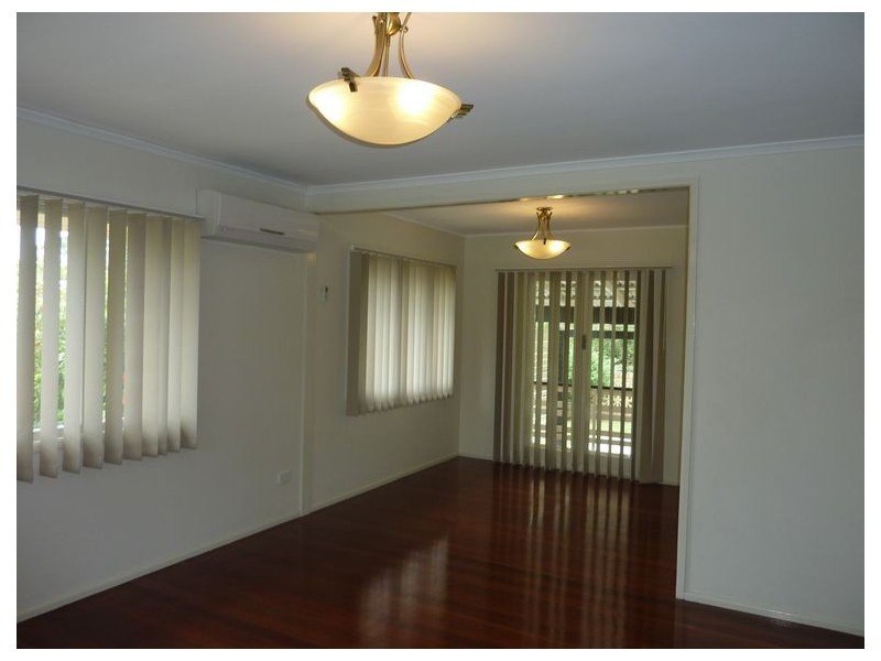 6 Lord Byron Parade, Strathpine QLD 4500