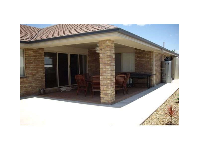 24 Ashford Circuit, Petrie QLD 4502