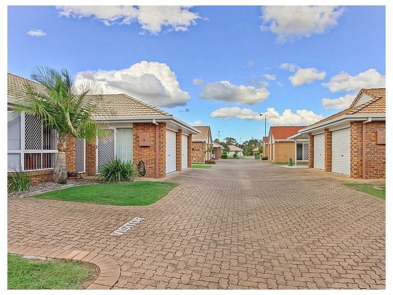 34 Bult Court “Strathpine Gardens”, Brendale QLD 4500