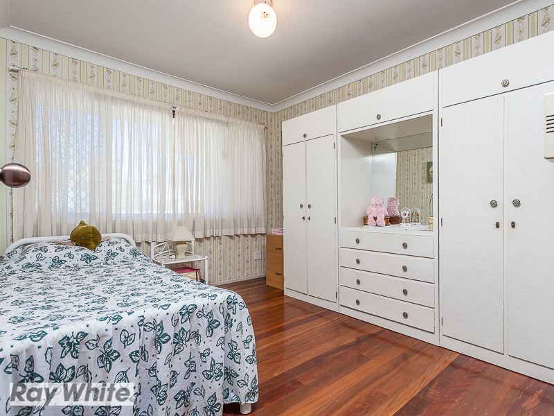 69 Windrest Street, Strathpine QLD 4500