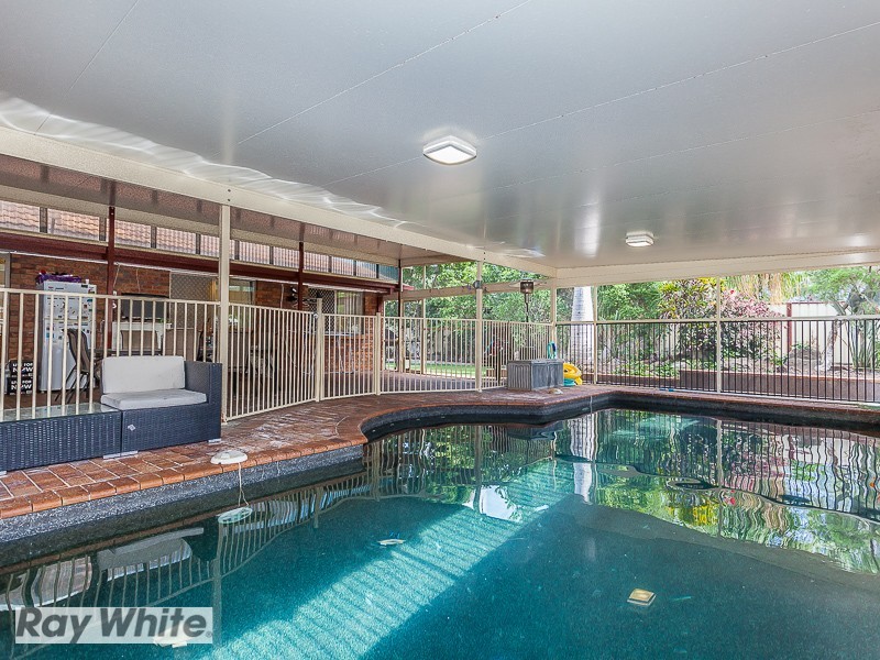 11 Kurrajong Drive, Warner QLD 4500