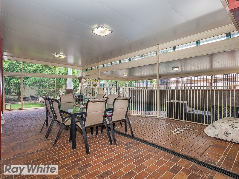 11 Kurrajong Drive, Warner QLD 4500