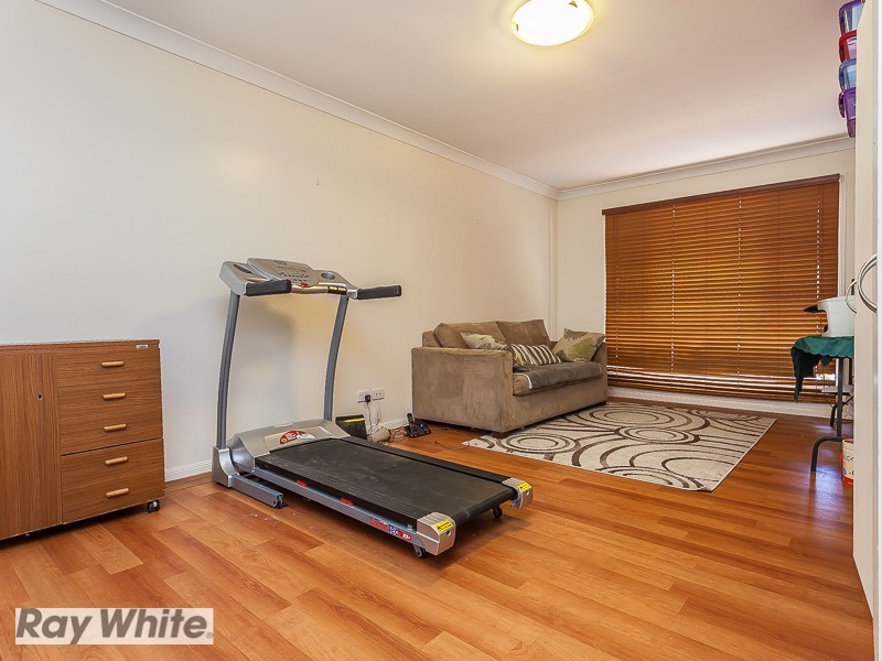 11 Kurrajong Drive, Warner QLD 4500
