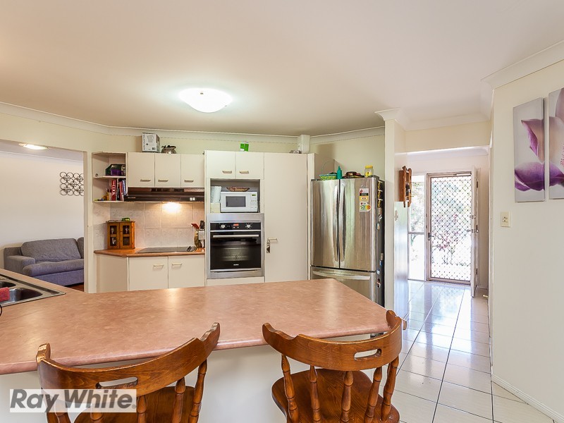 11 Kurrajong Drive, Warner QLD 4500