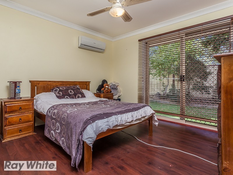 11 Kurrajong Drive, Warner QLD 4500