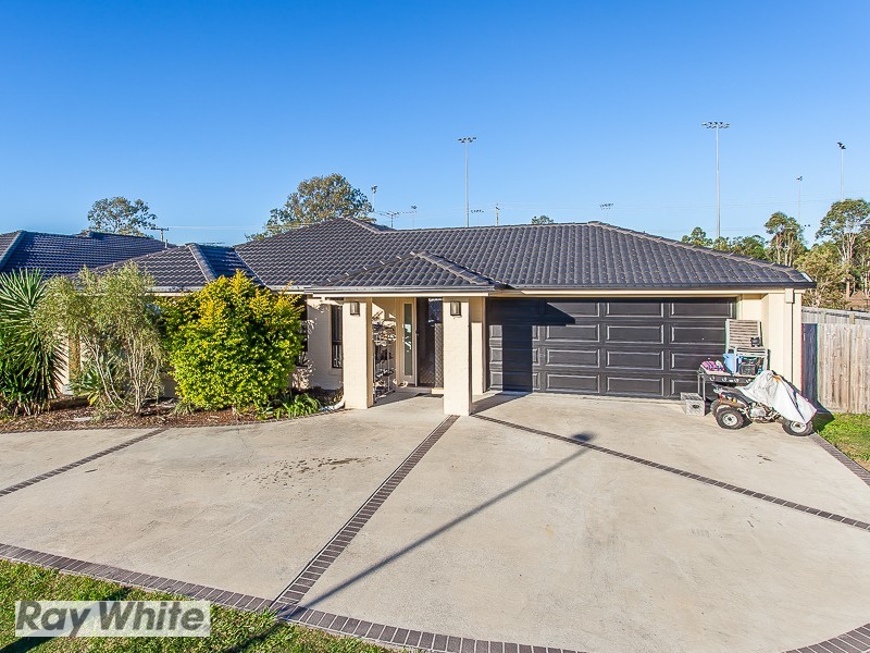 13 Hellcat Circuit, Bray Park QLD 4500