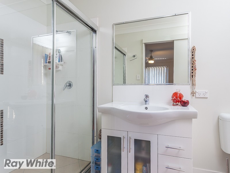 13 Hellcat Circuit, Bray Park QLD 4500